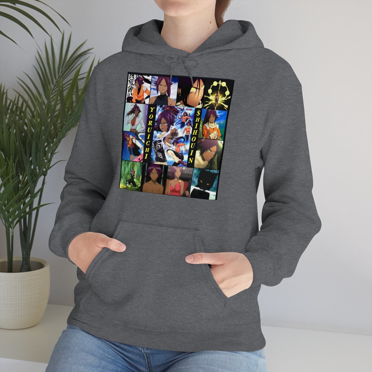 Yoruichi Unisex Heavy Blend Pullover Hoodie