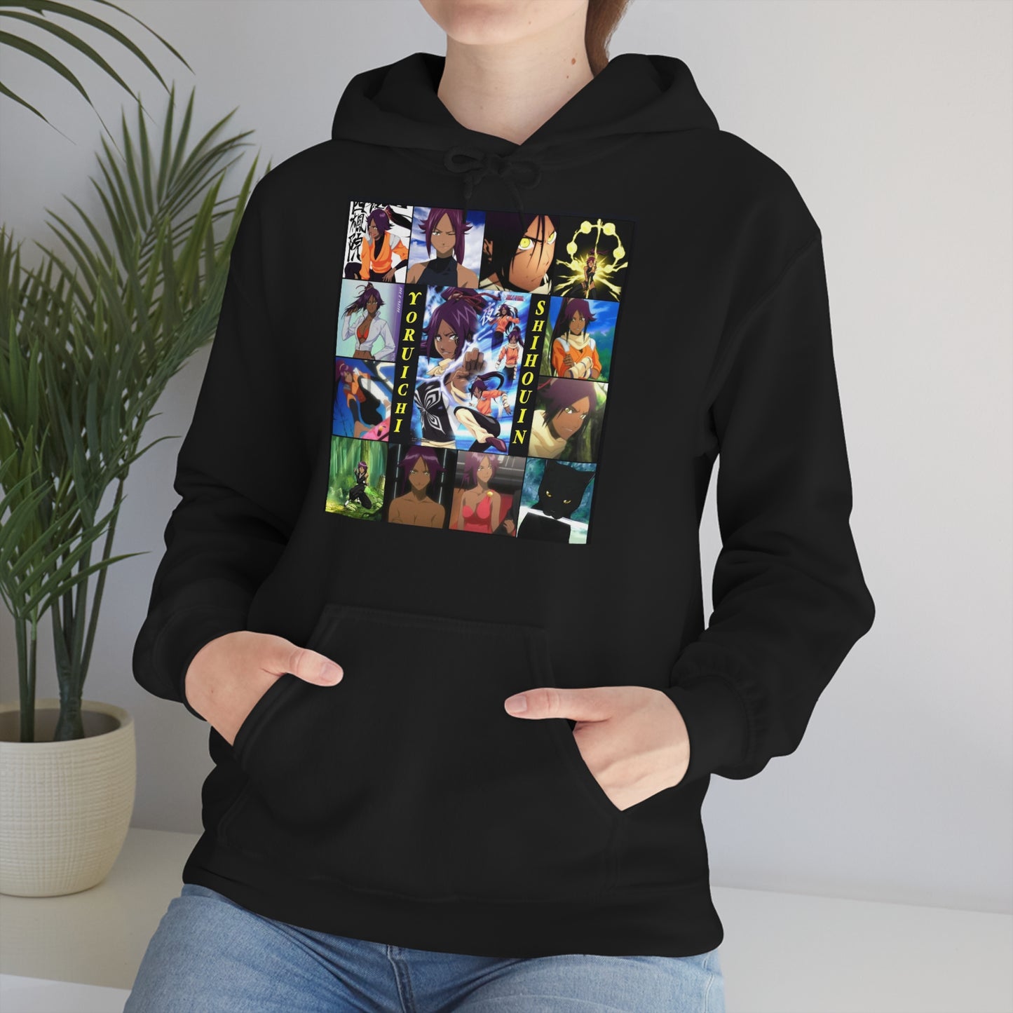 Yoruichi Unisex Heavy Blend Pullover Hoodie